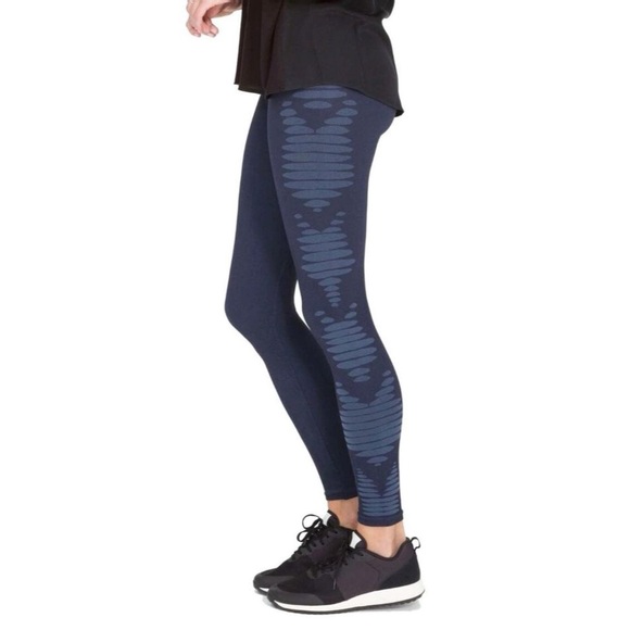 SPANX Pants - SPANX Side Stripe Leggings size M